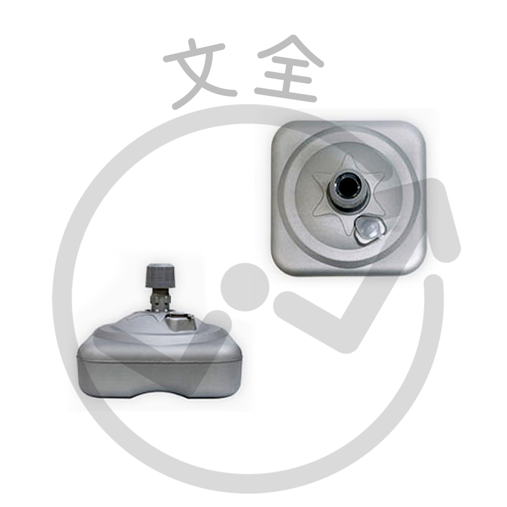 灰色方型灌水旗座